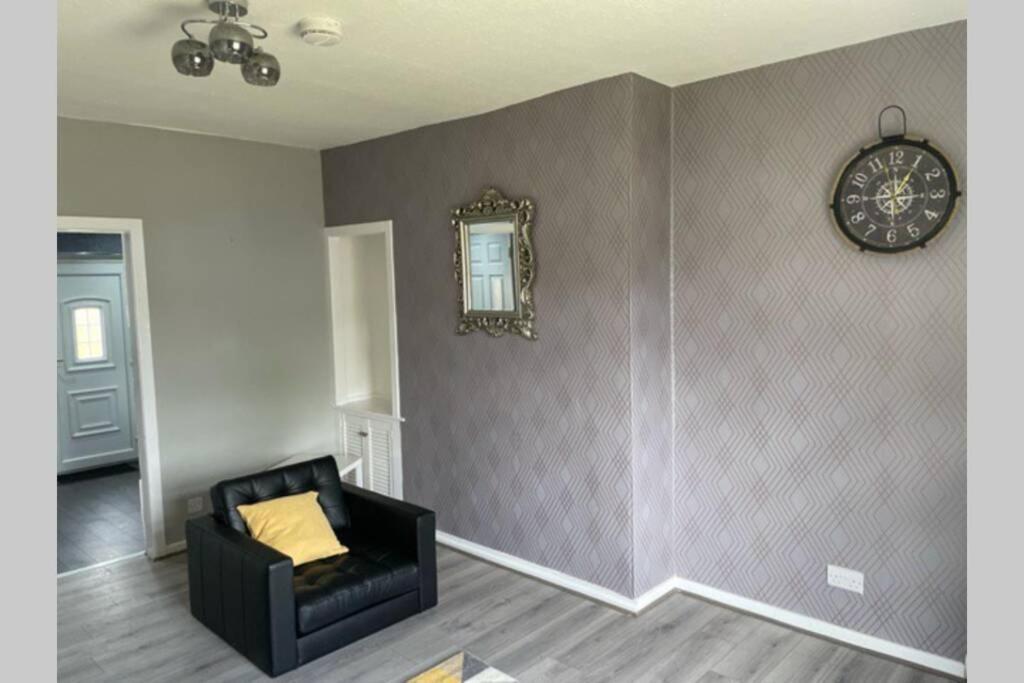 Beautiful Two Bedroom Flat By The Loch Balloch Exterior foto